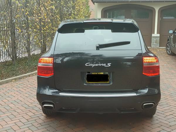 2010 Porsche Cayenne S - cars & trucks - by owner - vehicle... for sale in Rochester , NY – photo 3