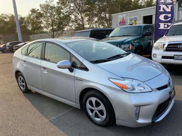 2015 Toyota Prius Three 4dr Hatchback - Comes with Warranty! - cars... for sale in Rancho Cordova, NV – photo 5