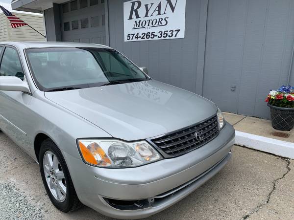 2004 Toyota Avalon XL (ONLY 122, 432 MILES! - - by for sale in Warsaw, IN – photo 3
