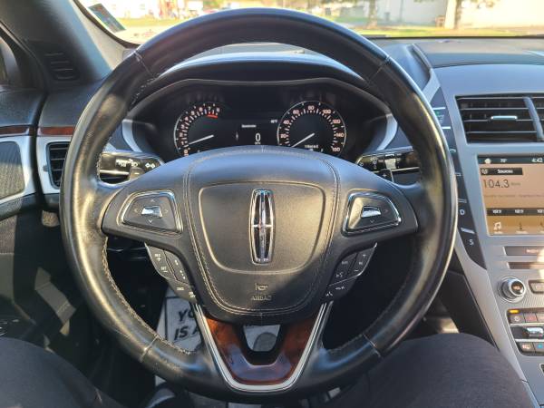 2017 Lincoln MKZ Reserve - - by dealer - vehicle for sale in redford, MI – photo 22