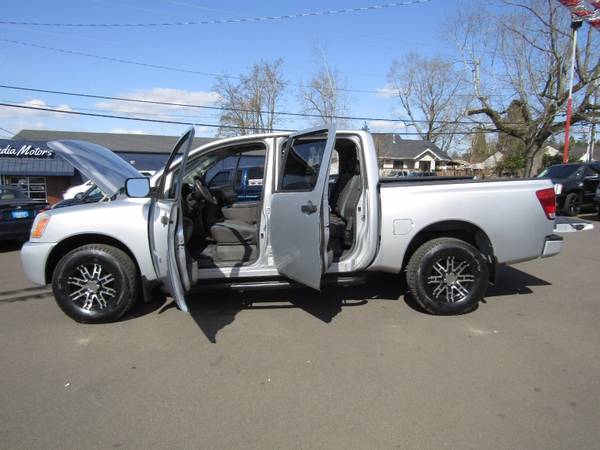 2007 Nissan Titan 4X4 Crew Cab LE SILVER 115K 1 OWNER SO NICE ! for sale in Milwaukie, OR – photo 22