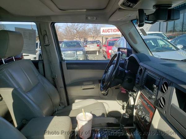 2007 *Jeep* *Commander* *4WD 4dr Limited* Gold - cars & trucks - by... for sale in Woodbridge, District Of Columbia – photo 11