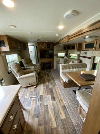 2017 Forest River Flagstaff Lite Travel Trailer - - by for sale in Stevens Point, WI – photo 10