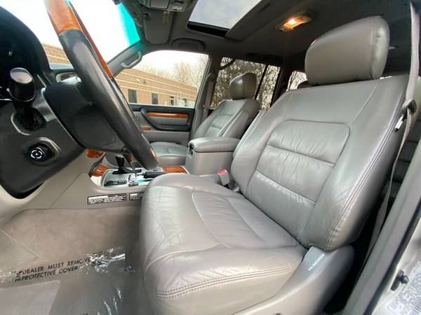 2006 Lexus LX 470: 4WD DESIRABLE 3rd Row Seating SUNROOF C for sale in Madison, WI – photo 13