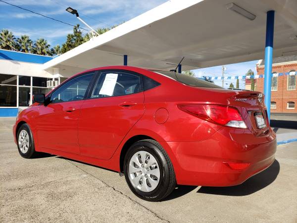 ** 2017 HYUNDAI ACCENT ** FUEL MILEAGE WOW!!! - cars & trucks - by... for sale in Red Bluff, CA – photo 7