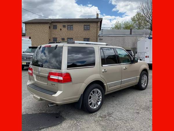 2007 LINCOLN NAVIGATOR 4WD - - by dealer - vehicle for sale in Worcester, MA – photo 7