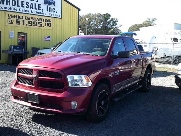 2014 RAM 1500 4-DR 4X4 - cars & trucks - by dealer - vehicle... for sale in Johns Island, SC – photo 2