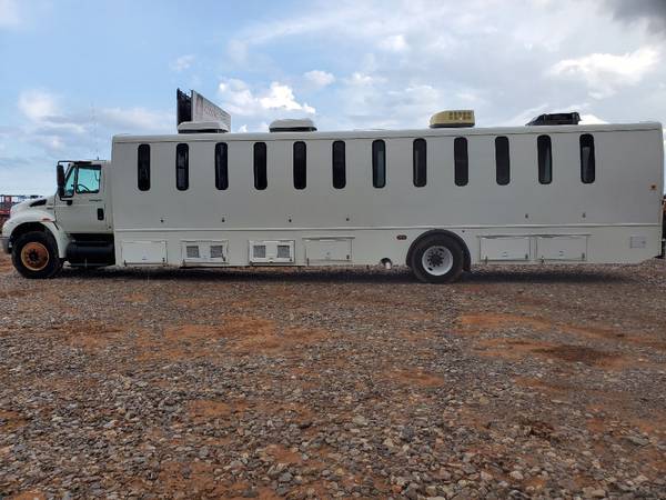 2011 International 4400 50 Passenger Inmate Bus Party or RV for sale in Oklahoma City, OK – photo 9
