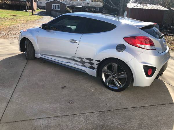 2015 Hyundai Veloster - cars & trucks - by owner - vehicle... for sale in Boonville, IN – photo 2