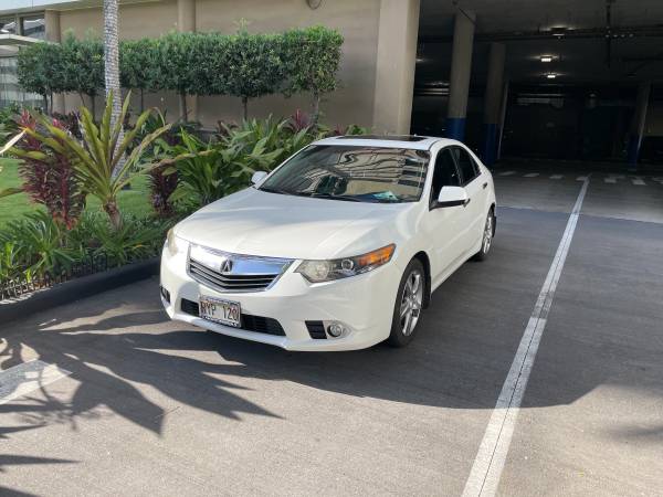 2013 ACURA TSX TECH PACKAGE - 67K MILES AND EXCELLENT CONDITION! -... for sale in Honolulu, HI – photo 2
