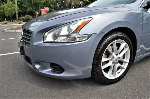 2010 Nissan Maxima----Super clean car---LOOK! $7500 for sale in Middle Village, NJ – photo 4