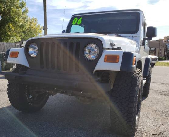 2006 Jeep Wrangler Unlimited for sale in Jeffersonville, IN – photo 3