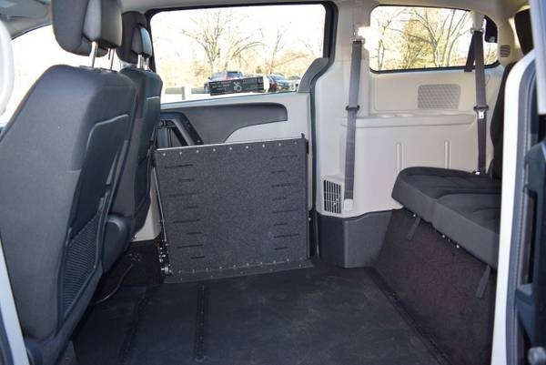 2019 Dodge Grand Caravan SE BLACK - - by dealer for sale in Denver, NE – photo 23