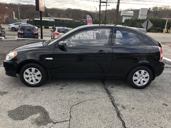 2010 Hyundai Accent - Financing Available! - cars & trucks - by... for sale in Norwich, CT – photo 6
