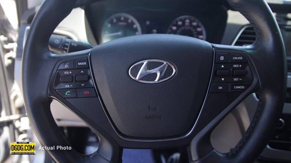 2015 Hyundai Sonata Limited sedan Shale Gray Metallic - cars & for sale in San Jose, CA – photo 5