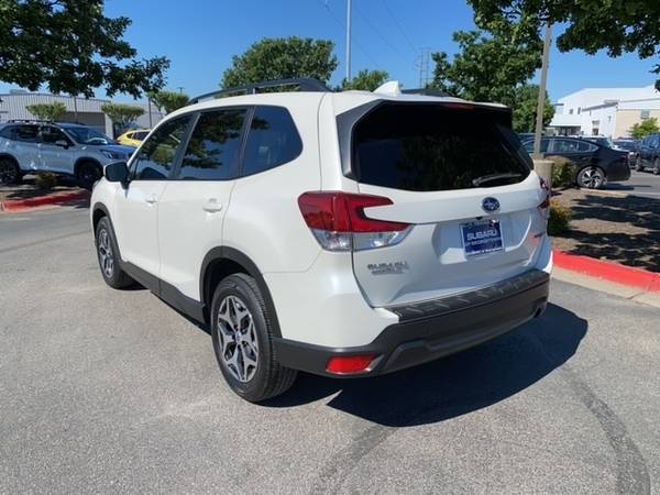 2019 Subaru Forester Premium - - by dealer - vehicle for sale in Georgetown, TX – photo 3