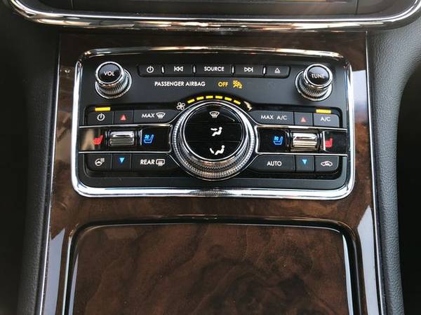 2018 Lincoln Continental-16482 Miles! - cars & trucks - by dealer -... for sale in Woodinville, WA – photo 19