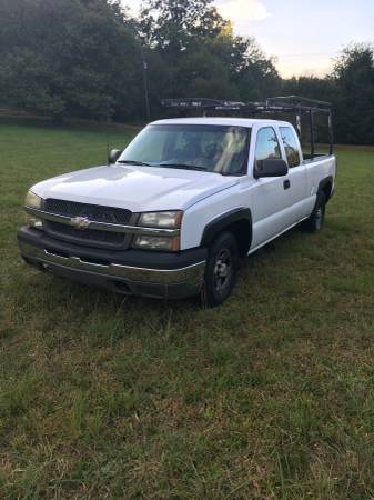 2004 Chevy Silverado **LOW MILES** Work truck for sale in Union Mills, NC – photo 18