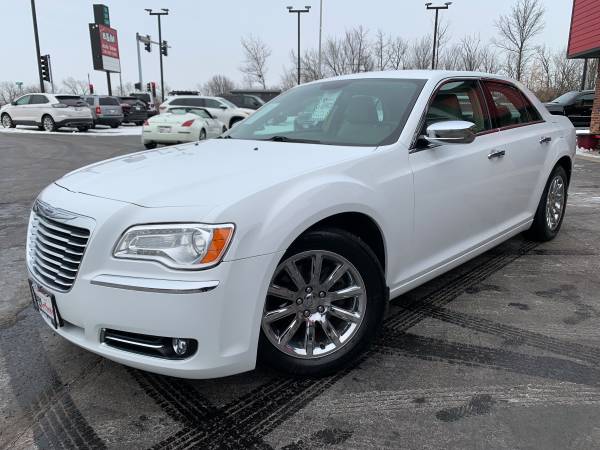 2014 Chrysler 300c - Loaded - New tires - 98k miles! for sale in Oak Forest, IL – photo 3