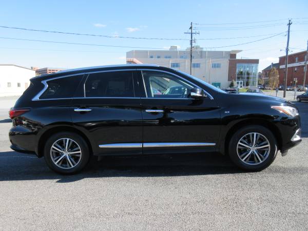 ** 2016 INFINITI QX60 AWD- 3RD ROW! LOADED! GUARANTEED FINANCE! for sale in Lancaster, PA – photo 8