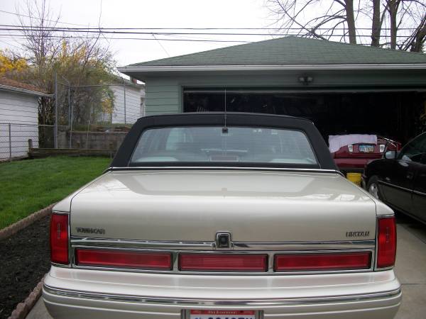 1997 Lincoln Town Car Executive Series for sale in Maple Heights, OH – photo 7