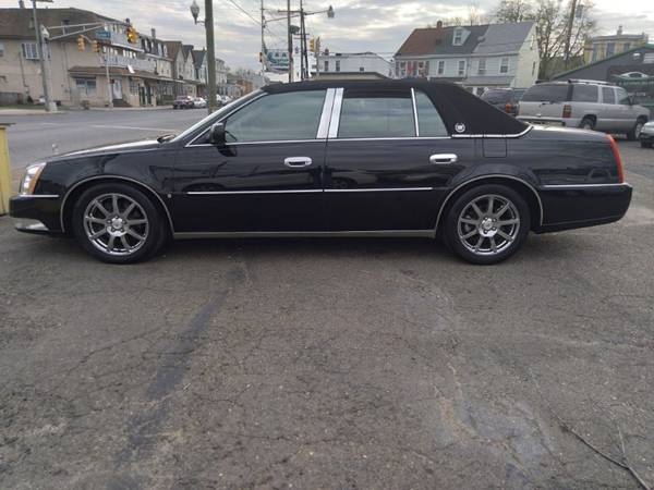 2009 Cadillac DTS Performance - cars & trucks - by dealer - vehicle... for sale in Gloucester, PA – photo 14