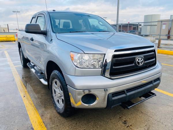 2011 TOYOTA TUNDRA V8 SUPER CLEAN !!! 1 OWNER !!! - cars & trucks -... for sale in Brooklyn, NY – photo 5
