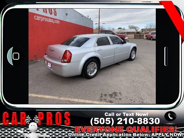 ✅ 2006 Chrysler 300 Touring - cars & trucks - by dealer - vehicle... for sale in Albuquerque, NM – photo 3