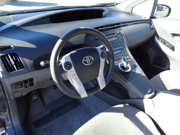 2010 Toyota Prius II One Owner - cars & trucks - by dealer - vehicle... for sale in Greenville, SC – photo 10