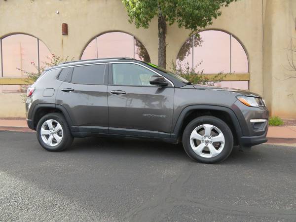 2018 Jeep Compass Latitude suv Granite Crystal Metallic Clearcoat for sale in Tucson, AZ – photo 15