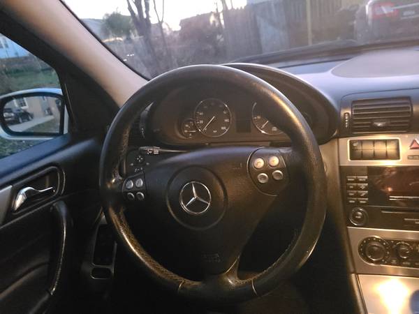 2006 Mercedes Benz c230 - cars & trucks - by owner - vehicle... for sale in Cedar Rapids, IA – photo 7