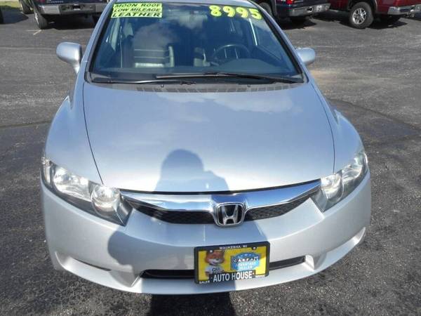 2010 Honda Civic EX L 69,818 Miles leather Moonroof Loaded sharp! for sale in Waukesha, WI – photo 3