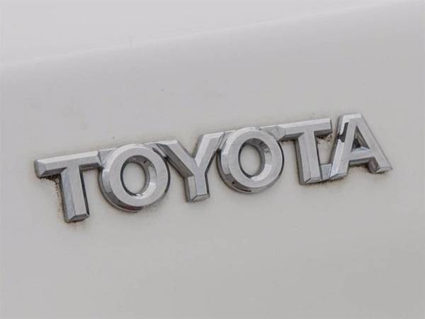 2010 Toyota Avalon Limited - cars & trucks - by dealer - vehicle... for sale in Wichita, KS – photo 20