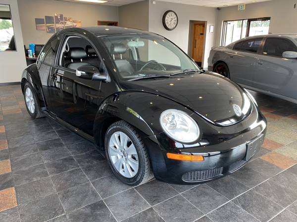 2009 Volkswagen New Beetle Coupe MINT STICK SHIFT - cars & for sale in Auburn, WA – photo 18