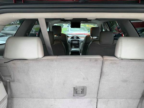 2008 Buick Enclave CXL AWD ( 6 MONTHS WARRANTY ) for sale in North Chelmsford, MA – photo 12