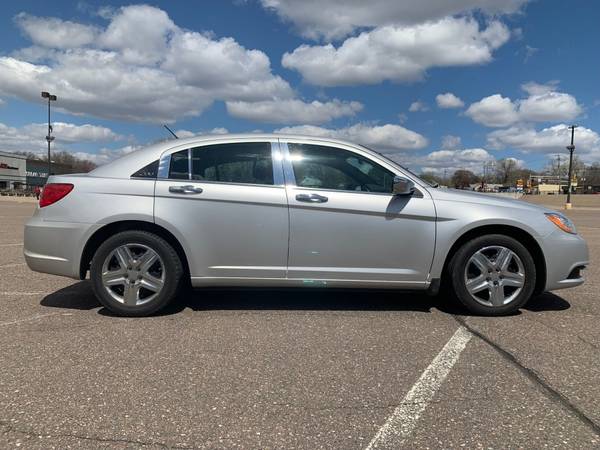 2012 Chrysler 200 Super Clean! (Low As $500 Down!) for sale in Minneapolis, MN – photo 7