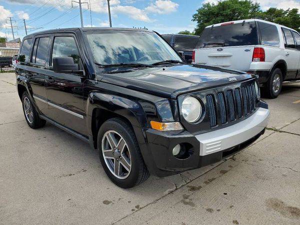 2008 Jeep Patriot Limited 4x4 4dr SUV w/CJ1 Side Airbag Package -... for sale in Warren, MI – photo 9