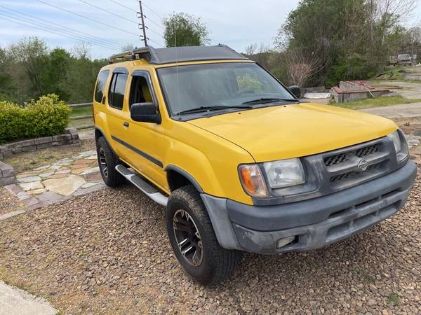 2001 Nissan Xterra XE V6 4dr 4WD SUV suv YELLOW - - by for sale in Springdale, MO – photo 3