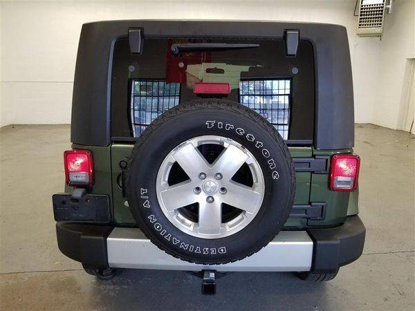 2009 Jeep Wrangler Unlimited 4WD 4dr Sahara -EASY FINANCING AVAILABLE for sale in Bridgeport, CT – photo 5