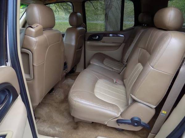 2003 GMC Envoy XL 4dr 2WD SLT - cars & trucks - by dealer - vehicle... for sale in Norton, OH – photo 12