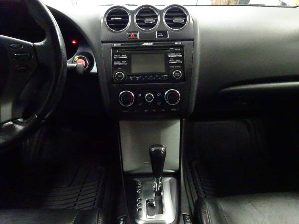 2012 Nissan Altima SL*button start*Heated leather*Sunroof* - cars &... for sale in West Allis, WI – photo 6