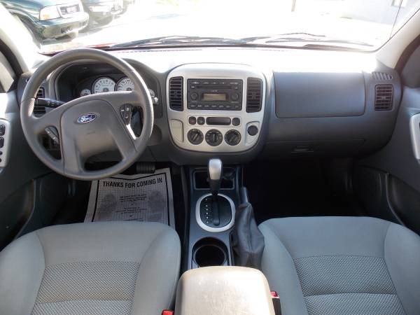 2005 Ford Escape XLT ( one owner, low mileage, extra clean) - cars &... for sale in Carlisle, PA – photo 13