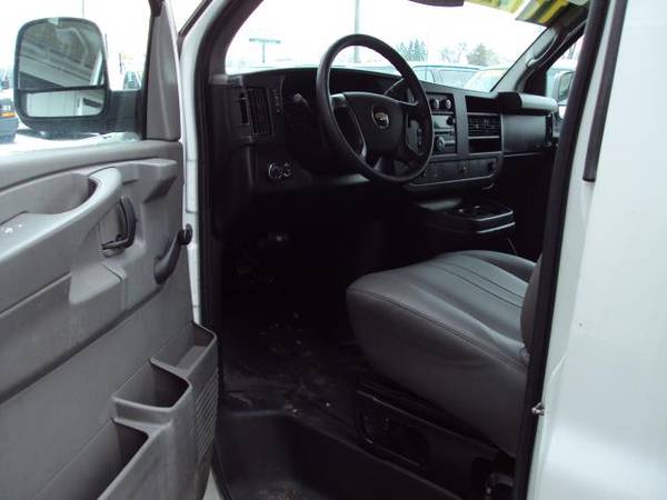 2011 Chevrolet Express Passenger 2500 135 1LS 4X4 QUIGLEY 12... for sale in waite park, WI – photo 15
