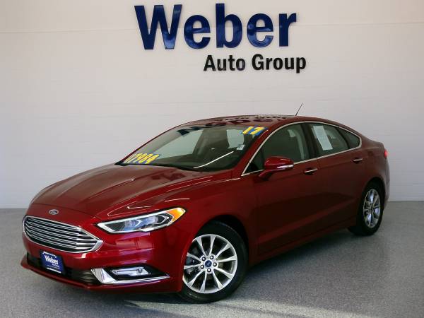 2017 Ford Fusion SE - 35K - cars & trucks - by dealer - vehicle... for sale in Silvis, IA