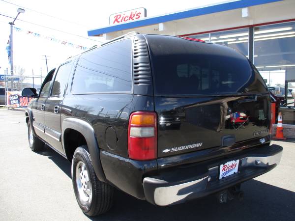 2001 CHEVY SUBURBAN 1500 4X4 - - by dealer - vehicle for sale in Longview, WA – photo 9