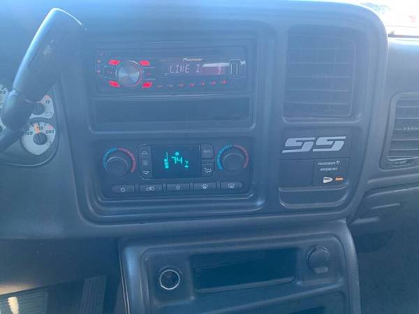 2004 Chevy Silverado 1500 SS AWD 4dr Extended Cab for sale in GRANDVILLE, MI – photo 8