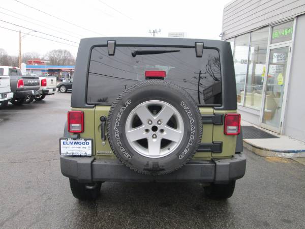 2013 JEEP WRANGLER UNLIMITED SPORT 4DOOR IN MINT CONDITION - cars & for sale in East Providence, RI – photo 4