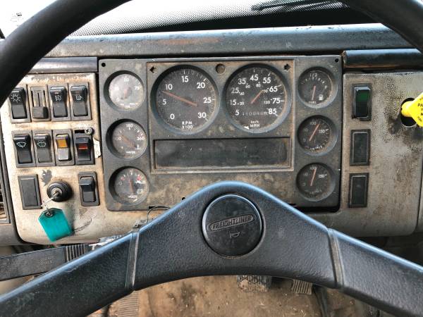 2002 Freightliner for sale in Jackson, GA – photo 5