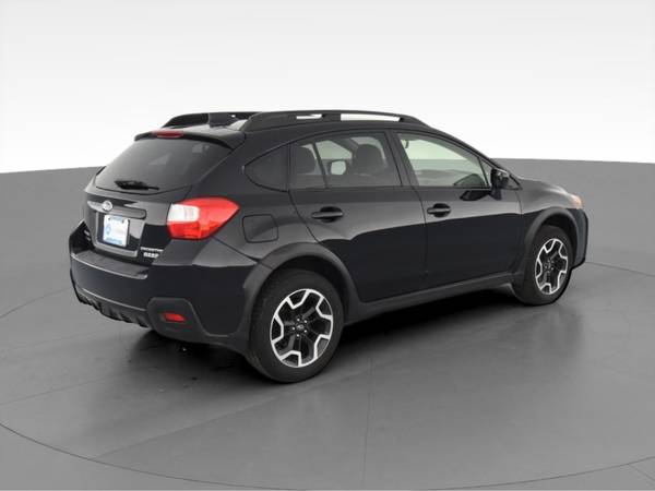 2017 Subaru Crosstrek 2.0i Premium Sport Utility 4D hatchback Black... for sale in Long Beach, CA – photo 11