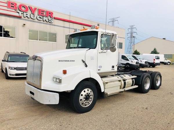 2013 Western Star 4900sb for sale in 2500 Broadway Drive Lauderdale 55113, MN